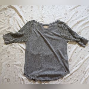 Hollister quarter length lacy sleeve shirt